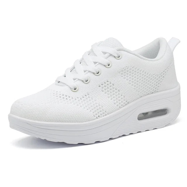 Orthopedic sneakers with air bubbles | Zenda