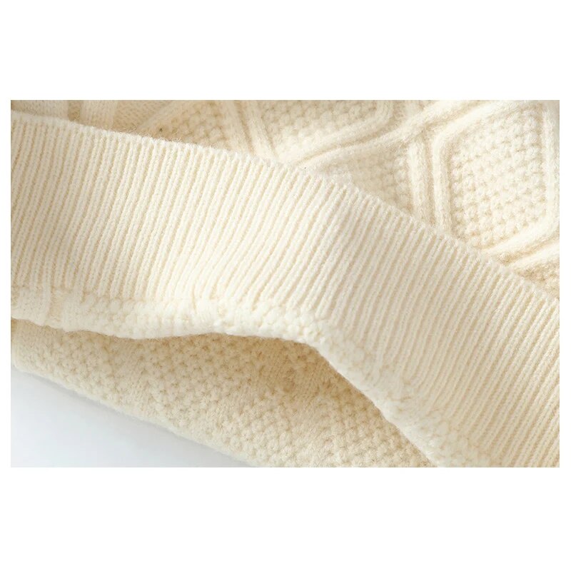 Ellis GeoKnit Sweater | Zenda